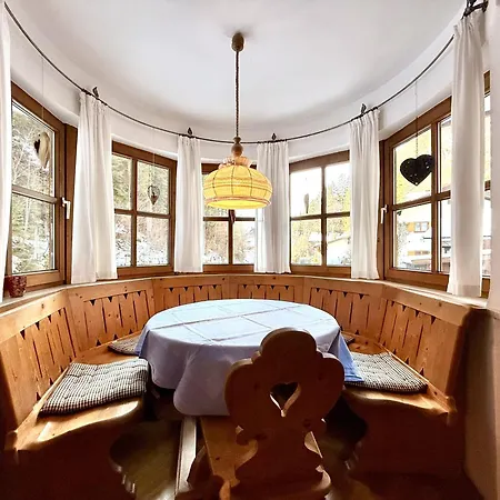 Adriana Apartment *